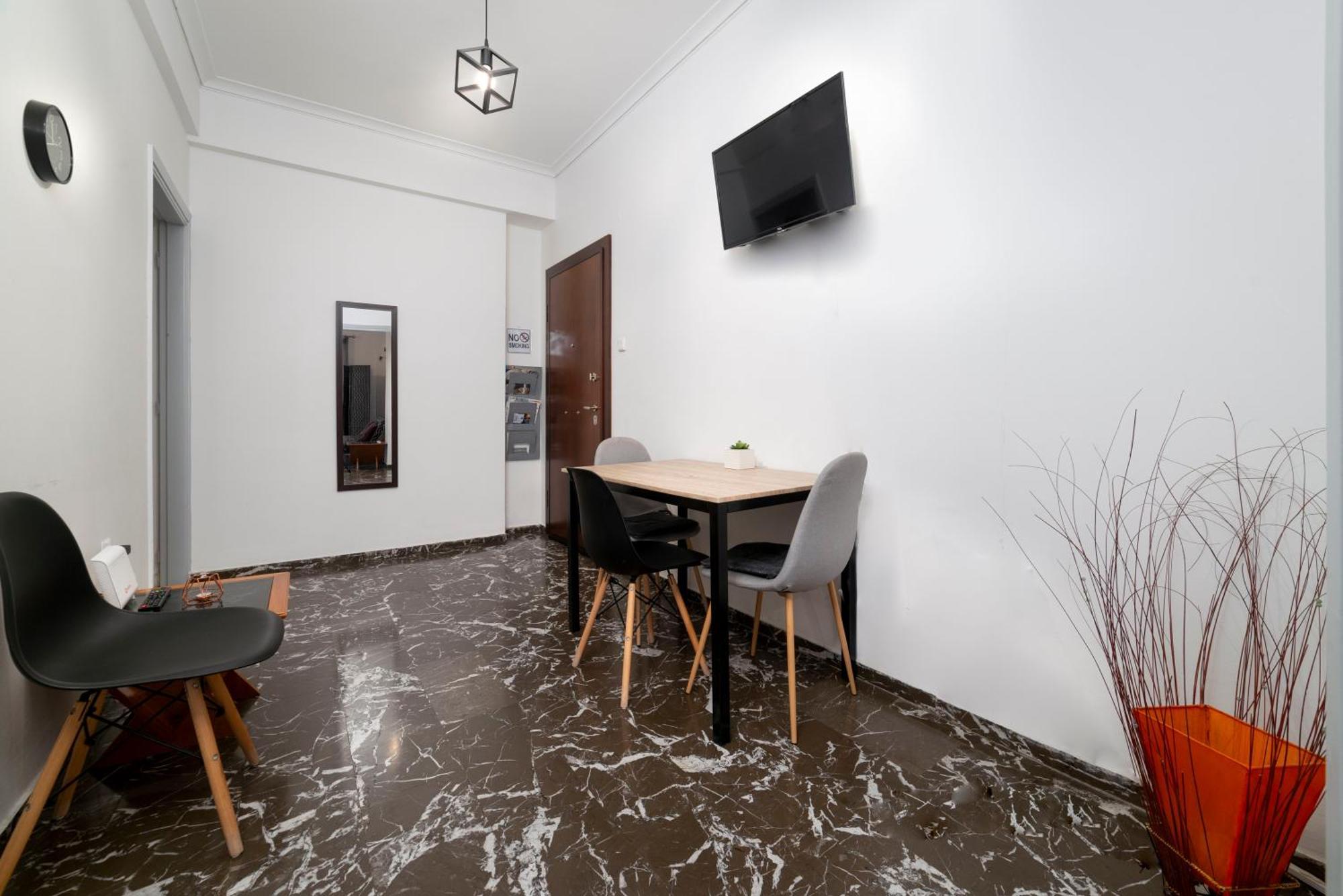 Local Urban Living 2Bd Apartment In Atena Exterior foto